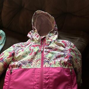 The North Face Pink and Green Kids ski jacket insulated